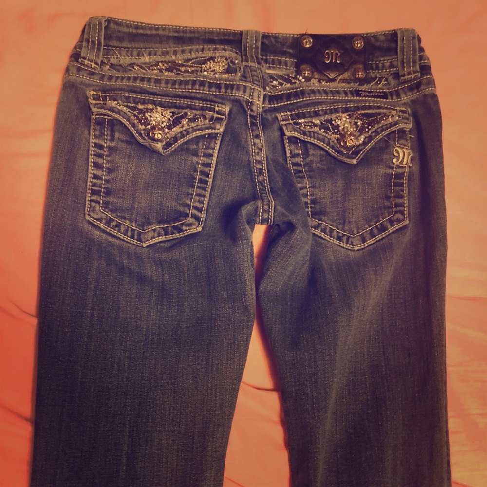 Ladies Miss Me jeans